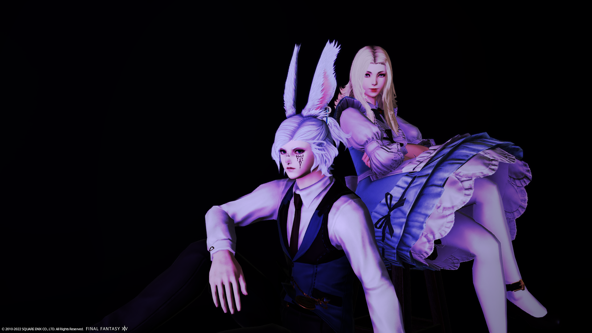 FFXIV characters against a dark background.