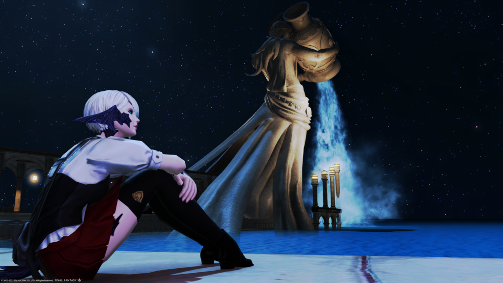 An FFXIV screenshot. An Au Ra is staring at the stars.